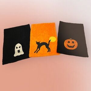 *Lot/3 𝑯𝒂𝒏𝒅𝒎𝒂𝒅𝒆 Halloween Hand Towels